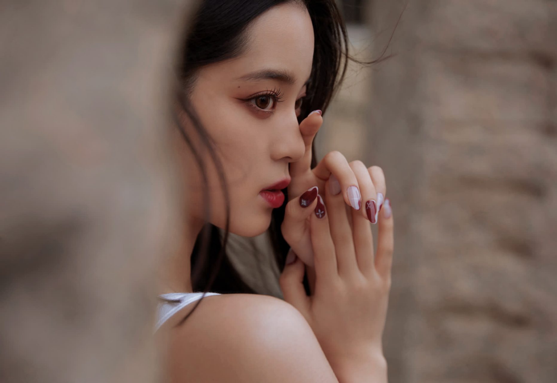 这位高级美女还真是没人了,又被娜娜杀了!  ?[心]