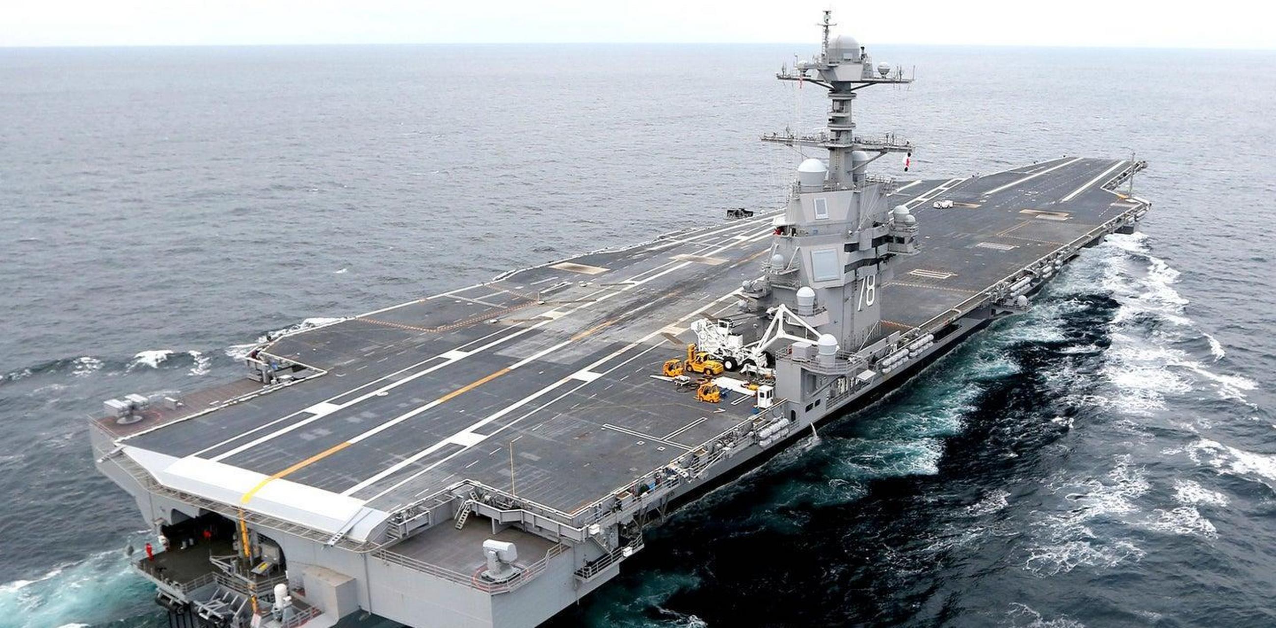 目前,中国海军003型航母福建号正在上海江南造船厂舾装,按照计划估计