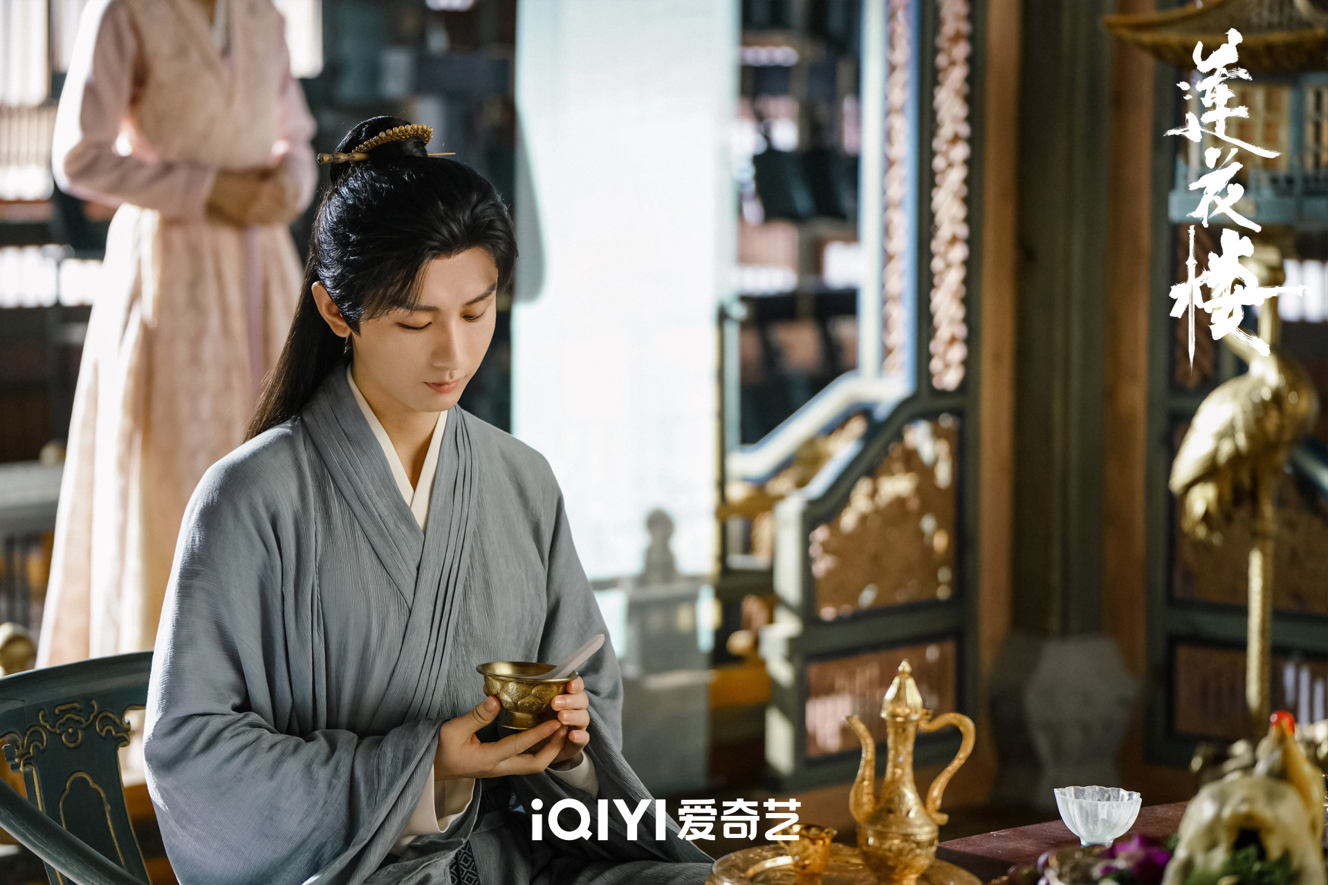 最近越来越喜欢《莲花楼》里的李莲花了——一个"心如死灰"的人.