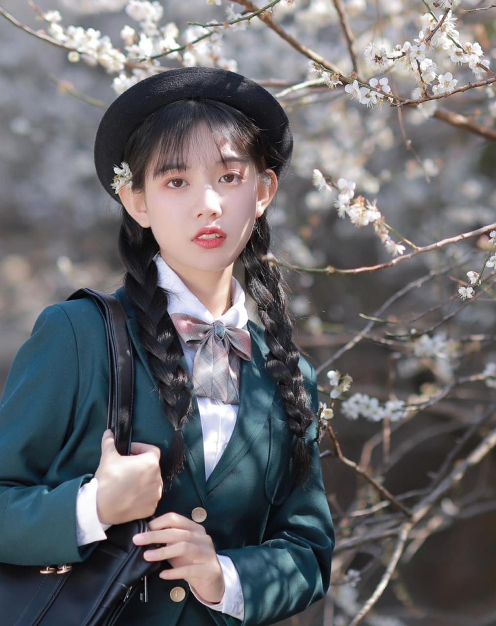 户外少女,学院风校服写真