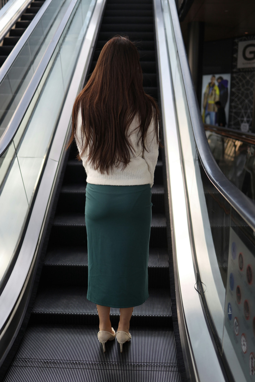 曼妙的身影#时尚街拍美女