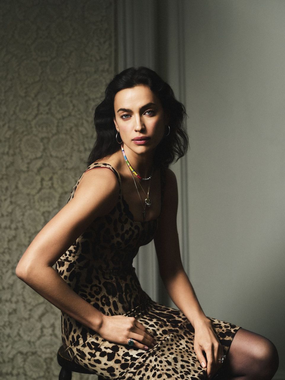 俄罗斯著名内衣模特irina shayk登harpers bazaar时尚芭莎2023年5