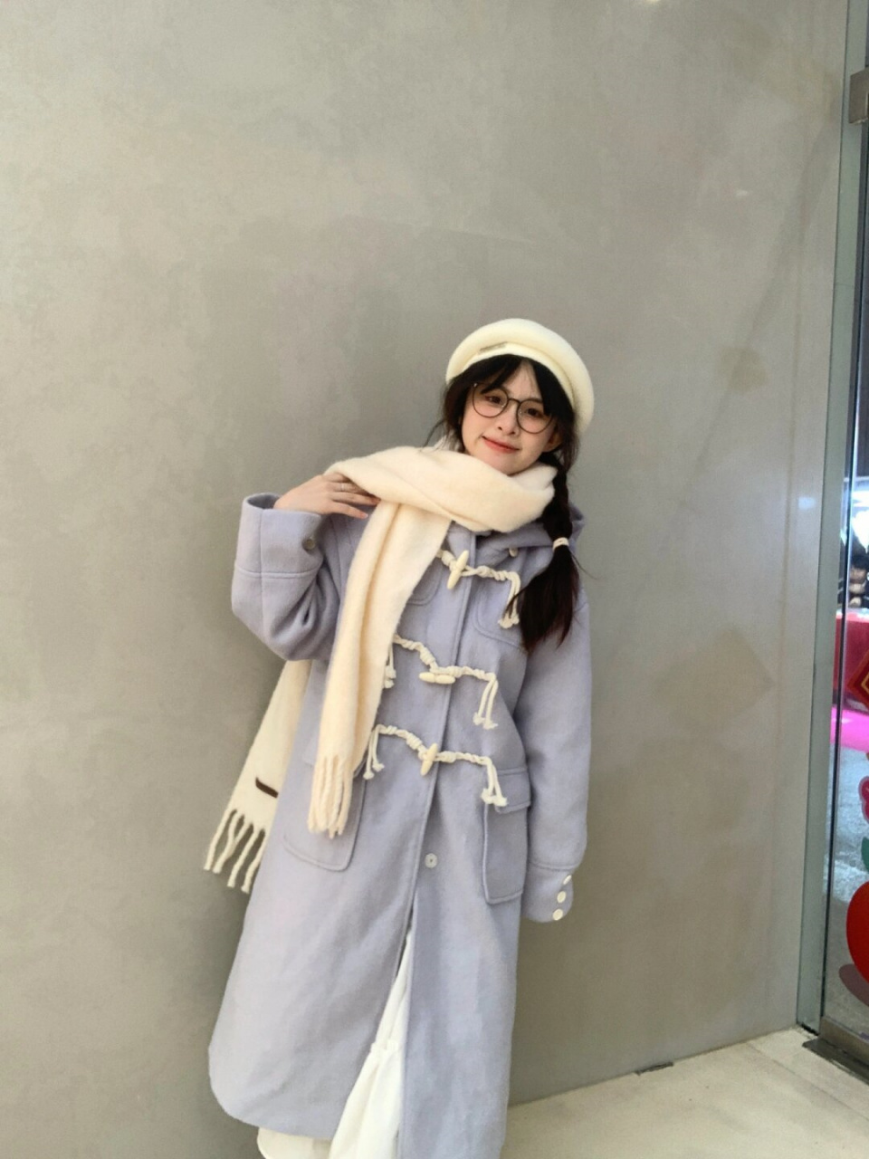 生活费1500的女大学生冬季穿搭  哪个小宝贝要求看大衣的呢?