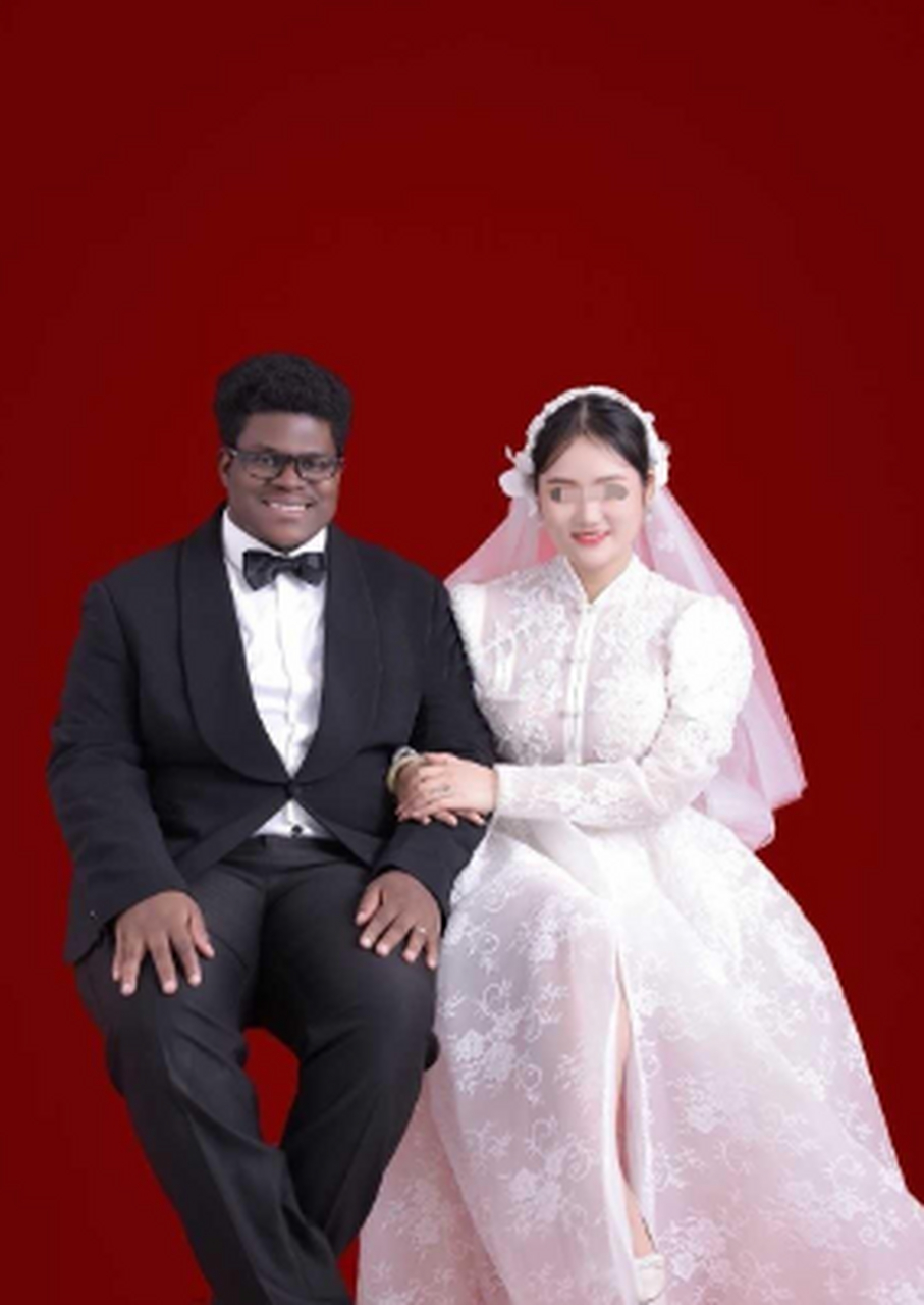 不理解她为什么嫁给黑人