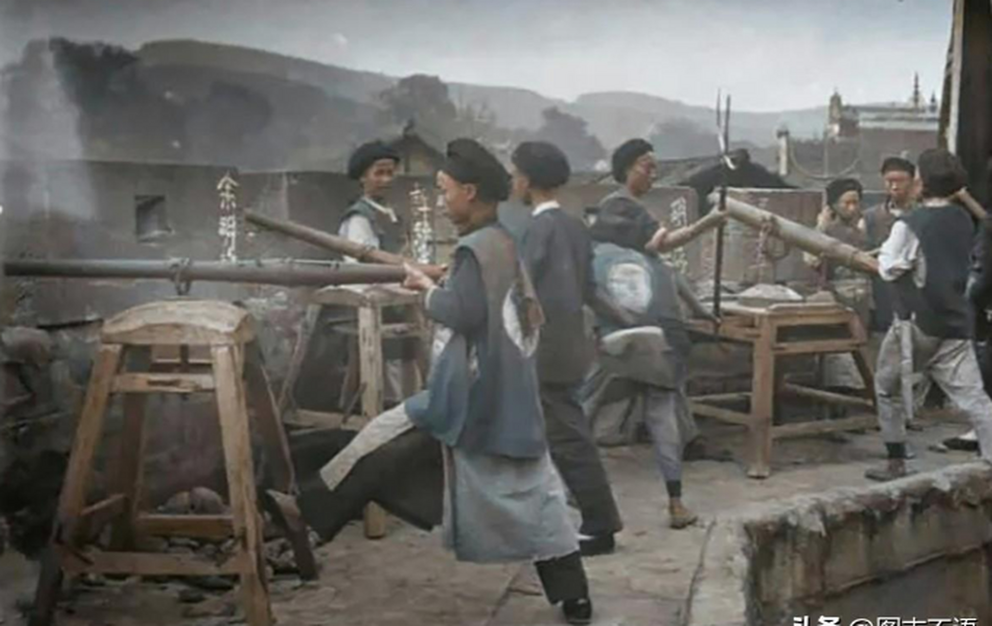 保路运动中抵抗革命军的清朝士兵!