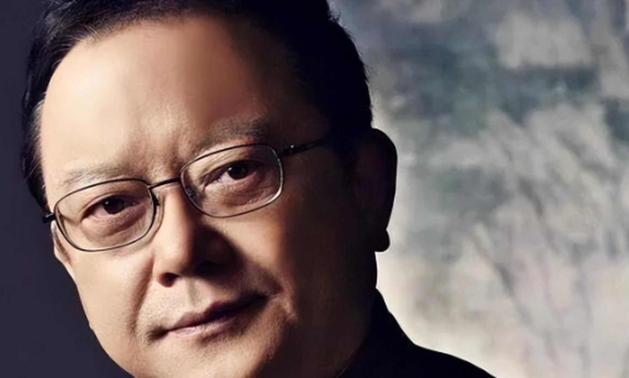 与此同时,王刚突然清空自己的账号并解散粉丝群,这些举动更令网友们