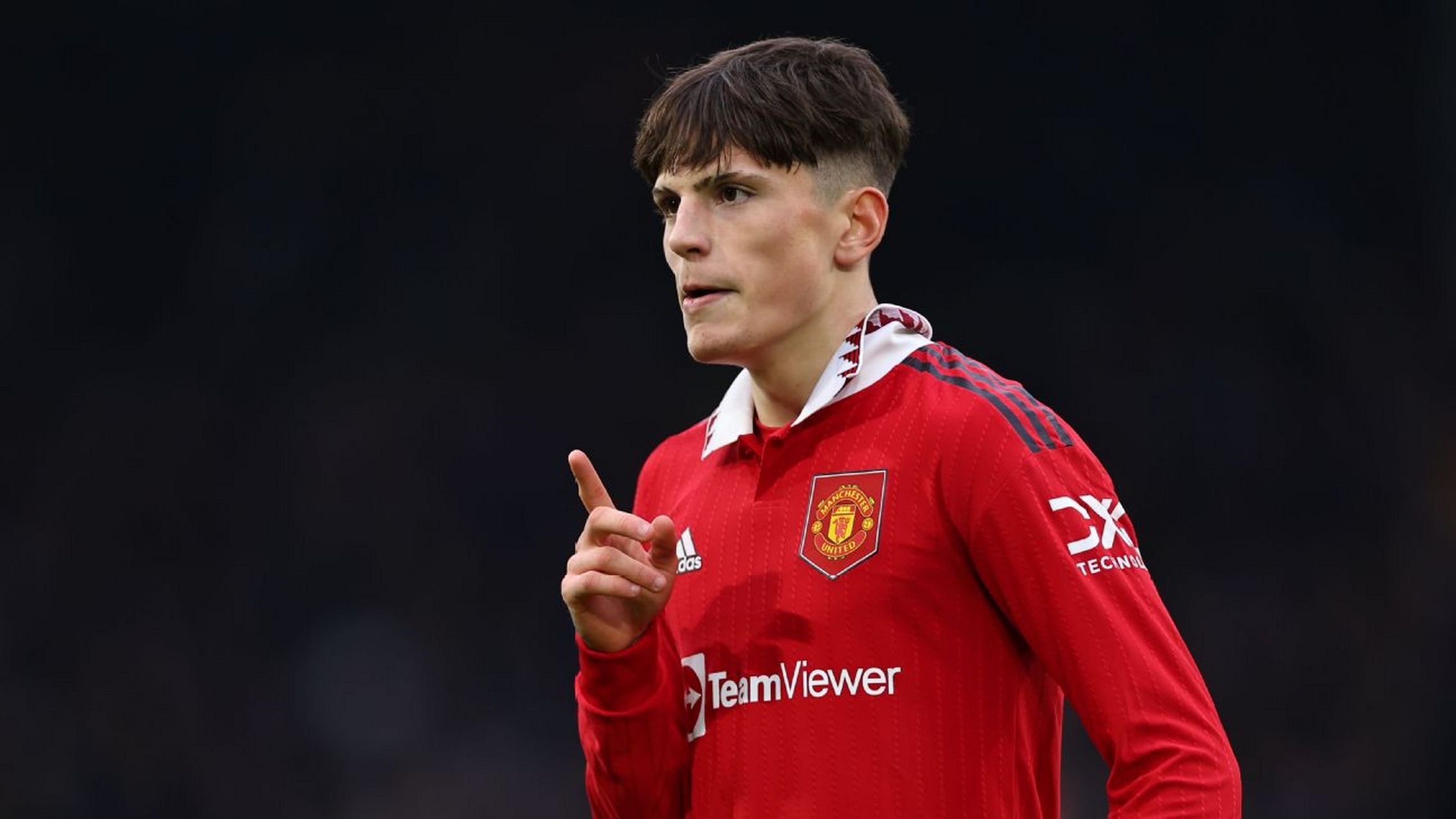 门将德斯普兰切斯效力于巴勒莫,后卫巴尔德,安东尼奥-席尔瓦,科尔维尔