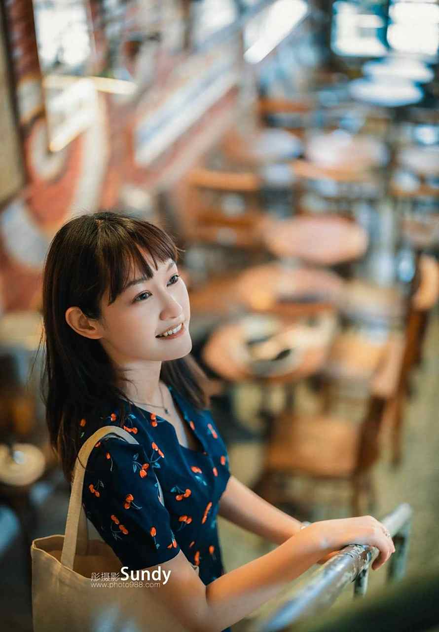 证券男生和女生拆拆很痛的轮滑鞋30分钟体验了拆卸历程