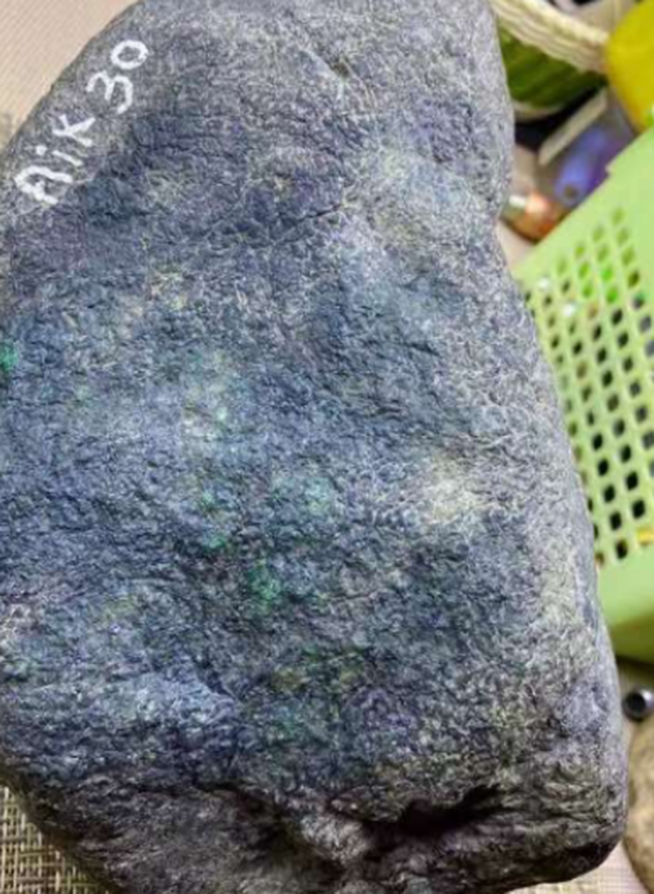 点击头像看直播##翡翠原石#老坑南齐蜡皮手镯色料,收藏级别,场口正 