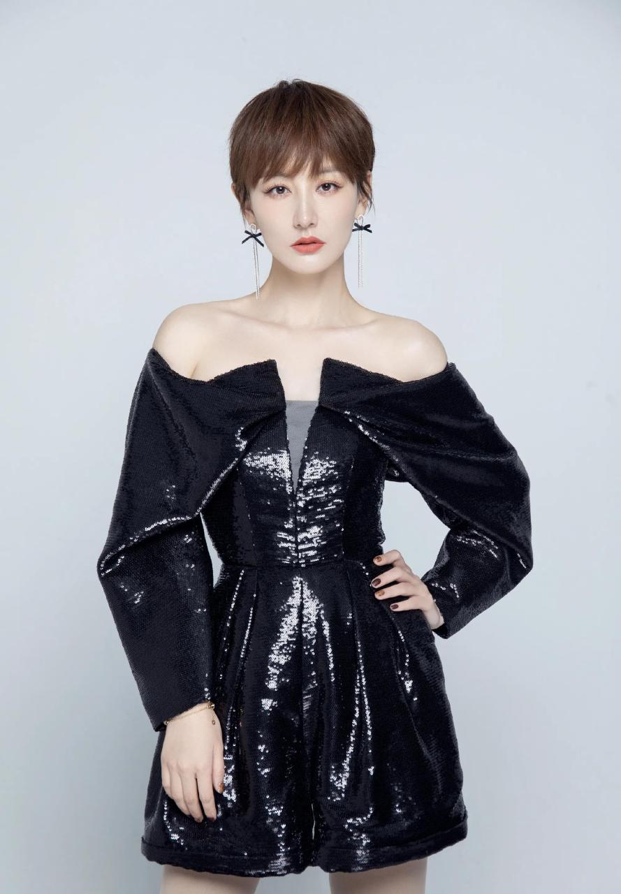 领动计划# 一站到底的郭晓敏,又美又飒!