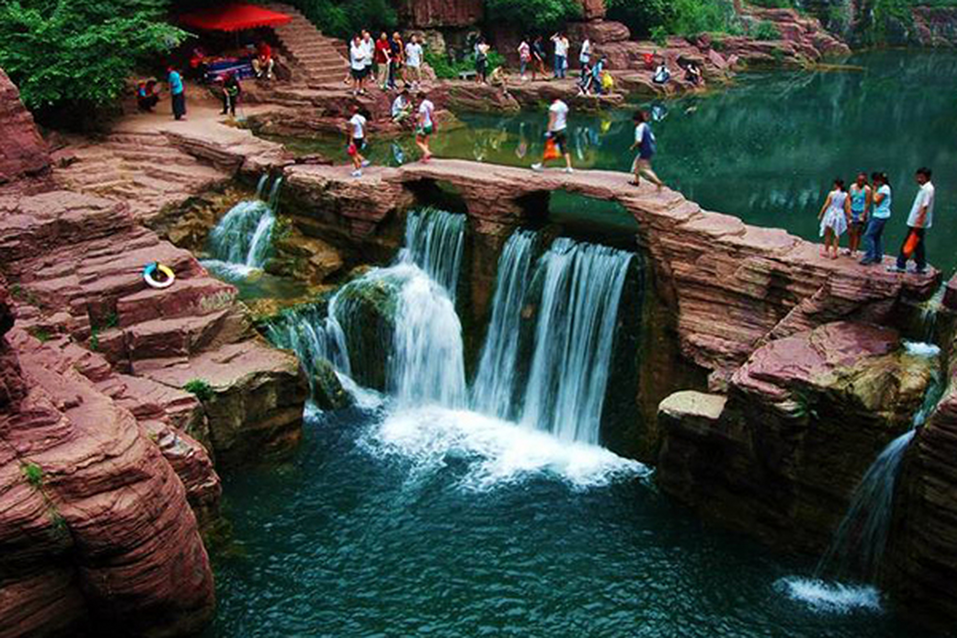 河南十大爬山,济源的王屋山上榜 1, 嵩山风景名胜区  2, 老君山  3