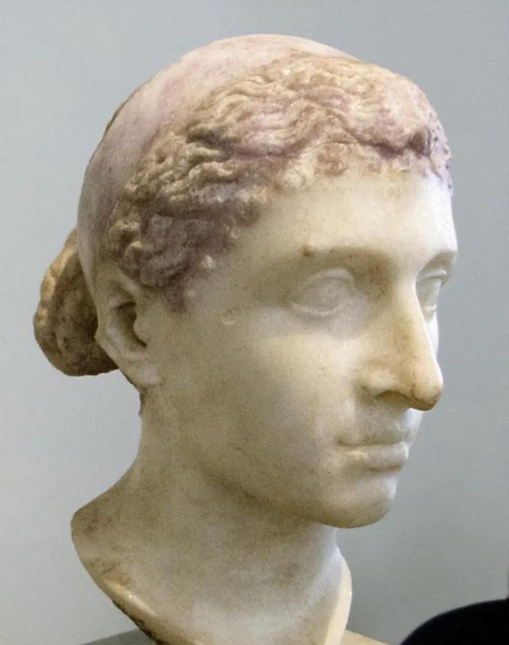 埃及艳后—古代埃及女王克里奥帕特拉的美丽形象.