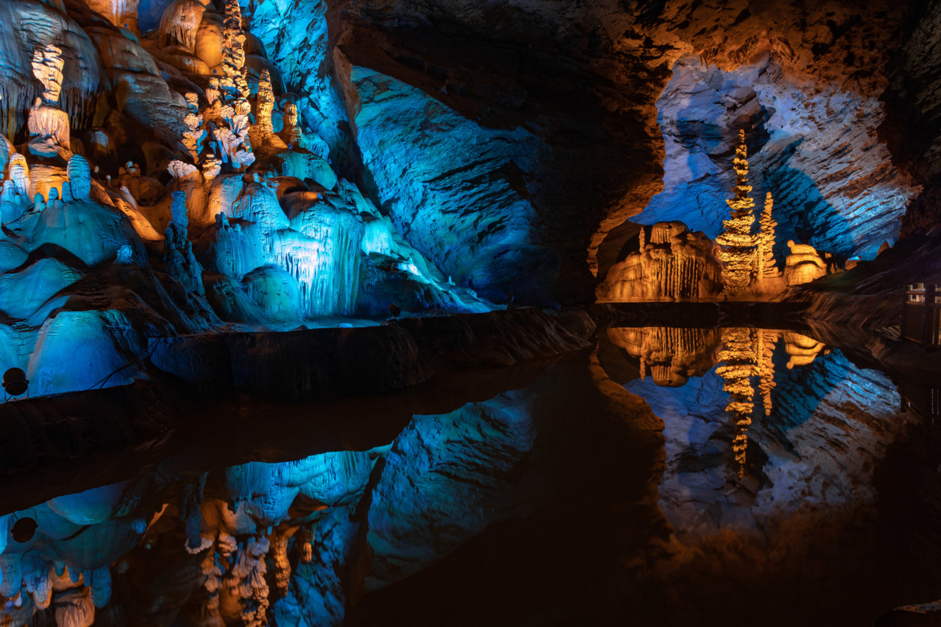 巴中#天然溶洞# 绚丽多姿,如梦如幻#风景