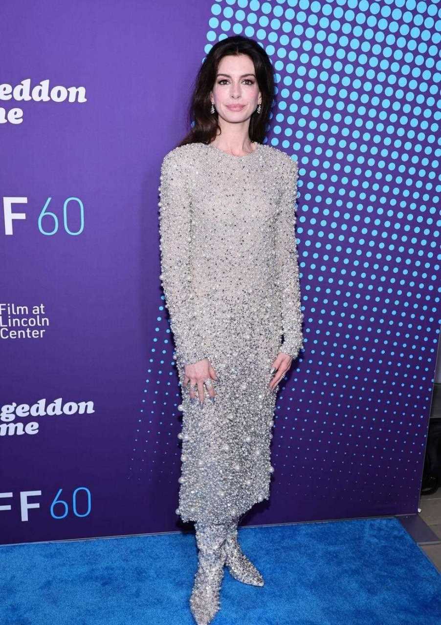 10月12日一天四度亮相的安妮·海瑟薇 anne hathaway,40歲了,但除了美