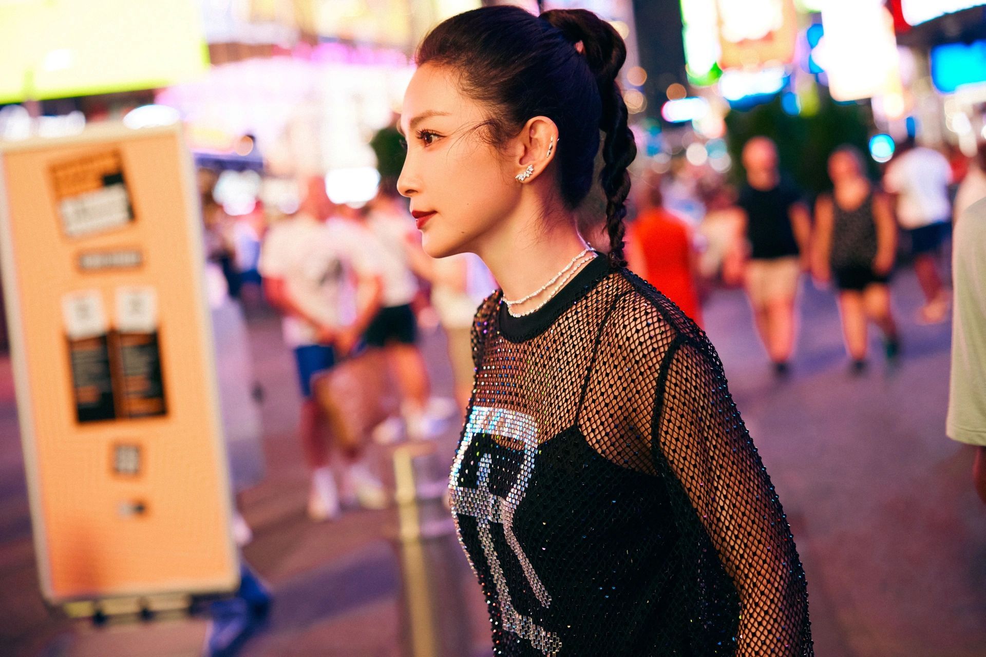 50岁的李冰冰,生图这状态很难不说一声绝!