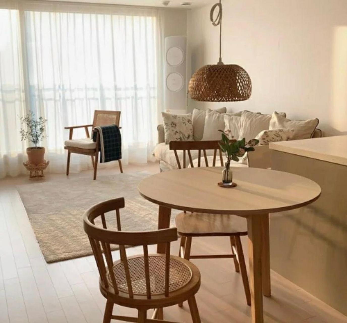 干净治愈的韩系家装,简简单单最打动人心 [嘿哈]今天来分享一个简单