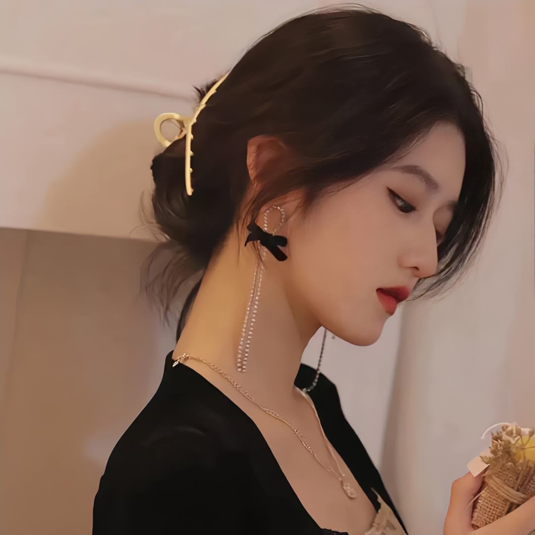 或许我只是你的过客 但你是我的青春  头像