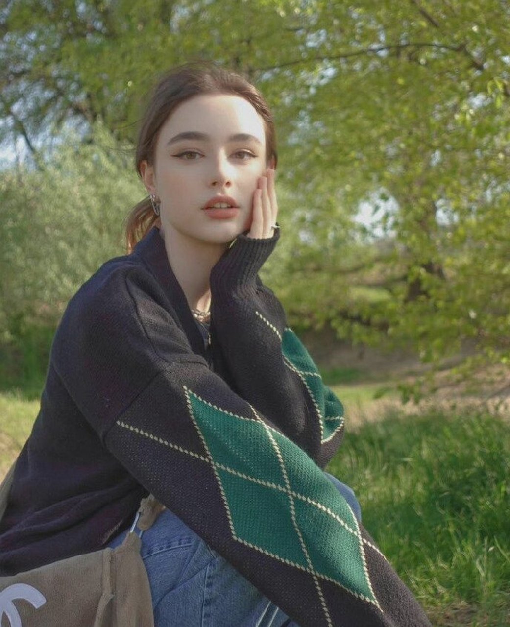 俄罗斯名模达莎·塔兰(dasha taran)的颜大概是每个人都能get到的