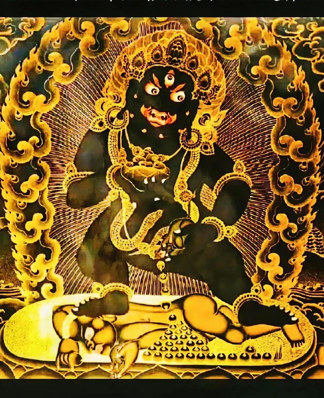 视觉传达# 有求必应黑财神 是发财最快的财神, 尤其是起偏财.