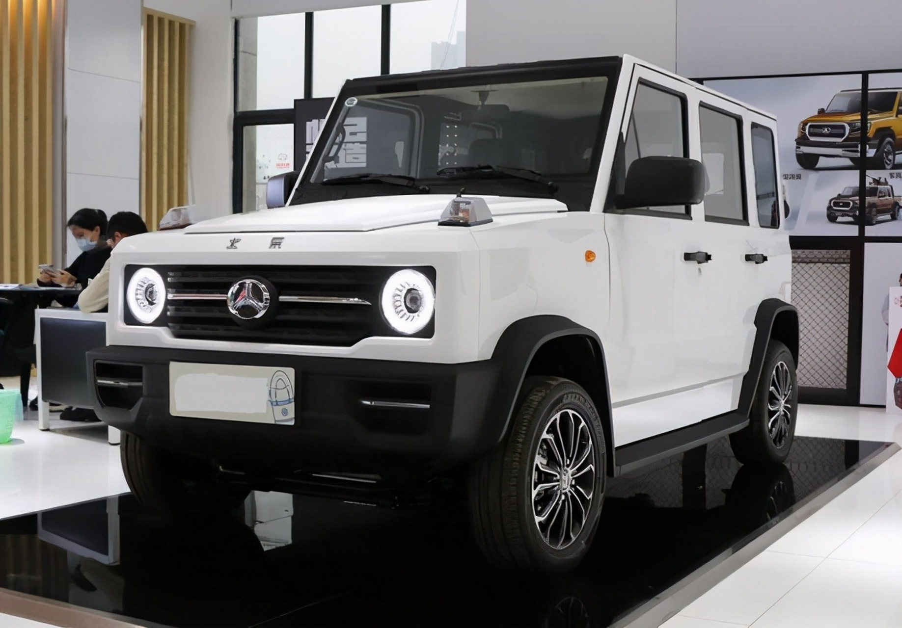 7万,布加迪威龙2万,奔驰大g也才1.9万你敢信吗?