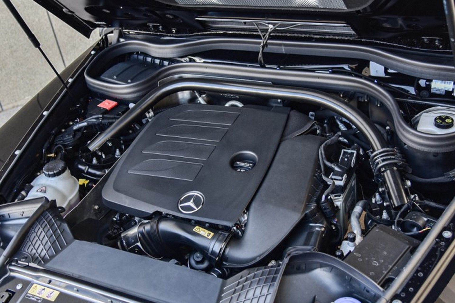 0t直列四缸发动机的奔驰g350车型就进入了停售状态(指导价146.