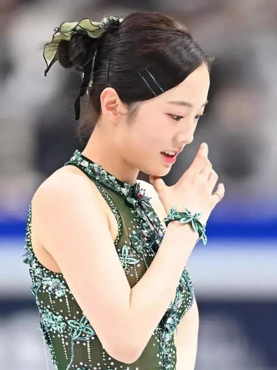本田真凛,日本花滑选手,日本人的体育界也是人才辈出啊,这姑娘的颜值