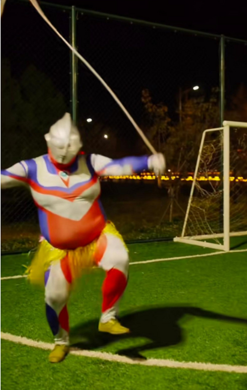 几年疫情,奥特曼都胖这样了.