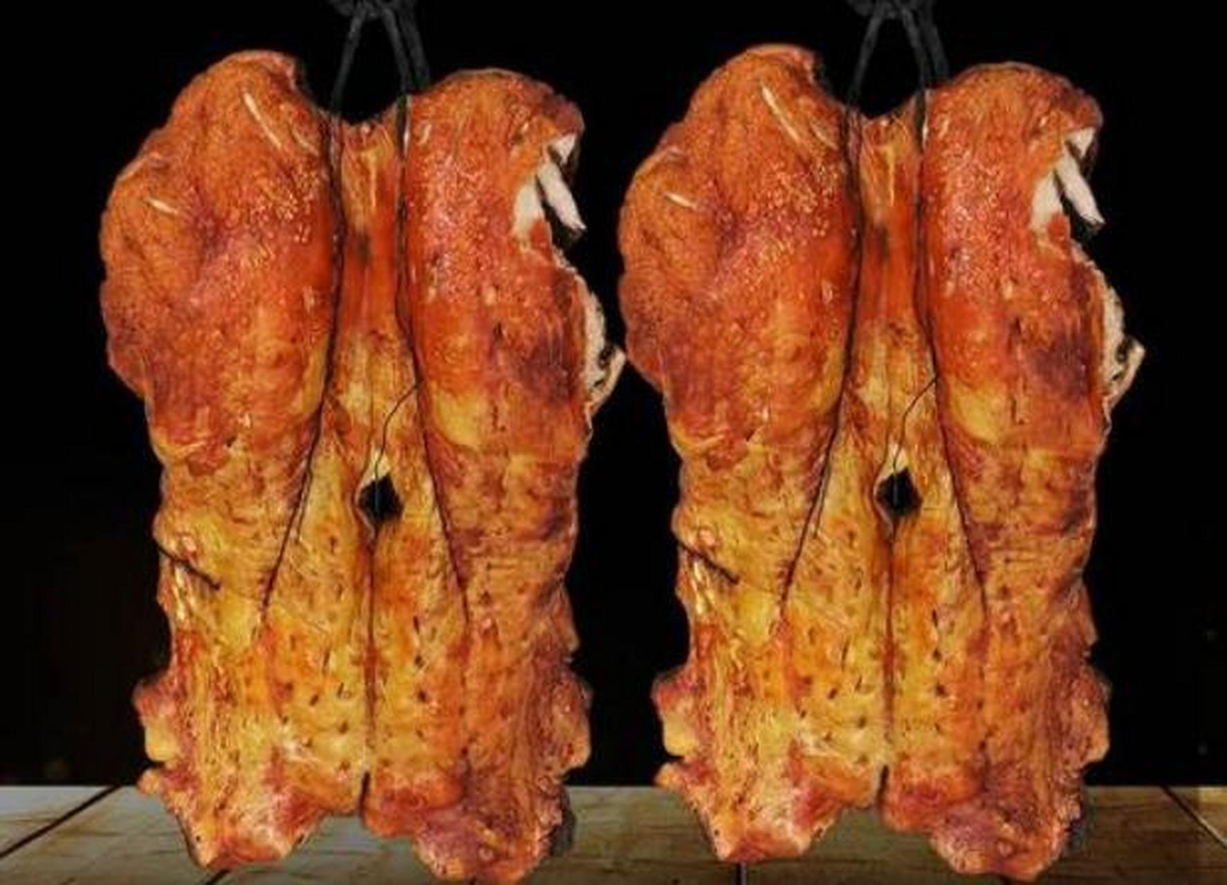 黄家烤肉是济南的一道非遗名吃,该美食起源于明末清初,当地人把它称作