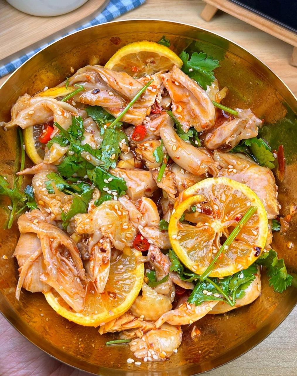 这个柠檬凉拌鸡腿肉绝了～姐妹们快去做?