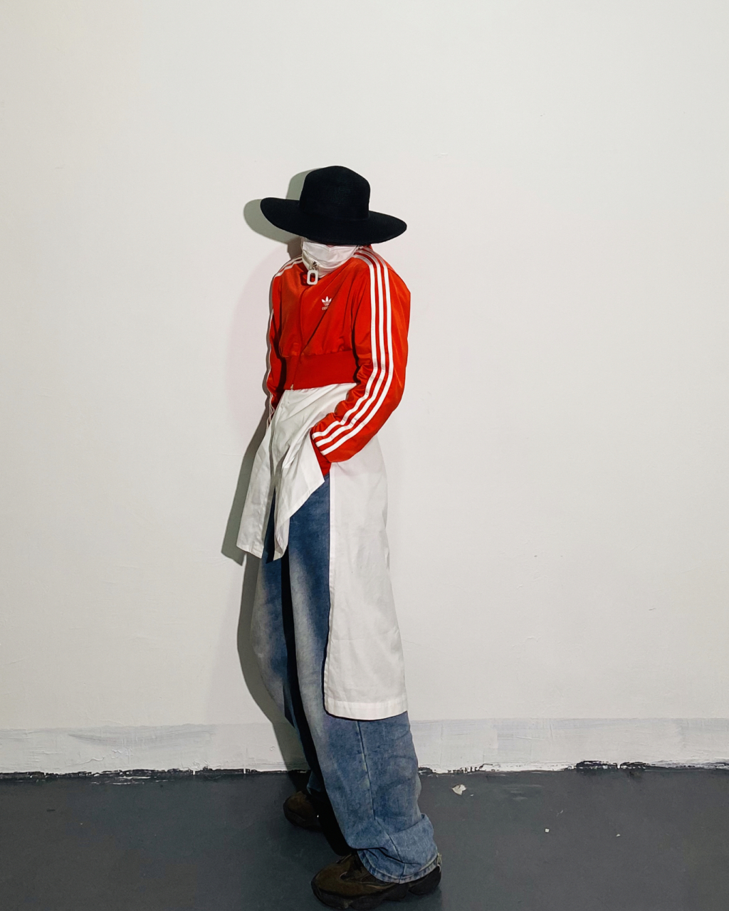 今日分享江草子运动装搭配牛仔裤(第四期) 运动装不管怎么去混搭都很