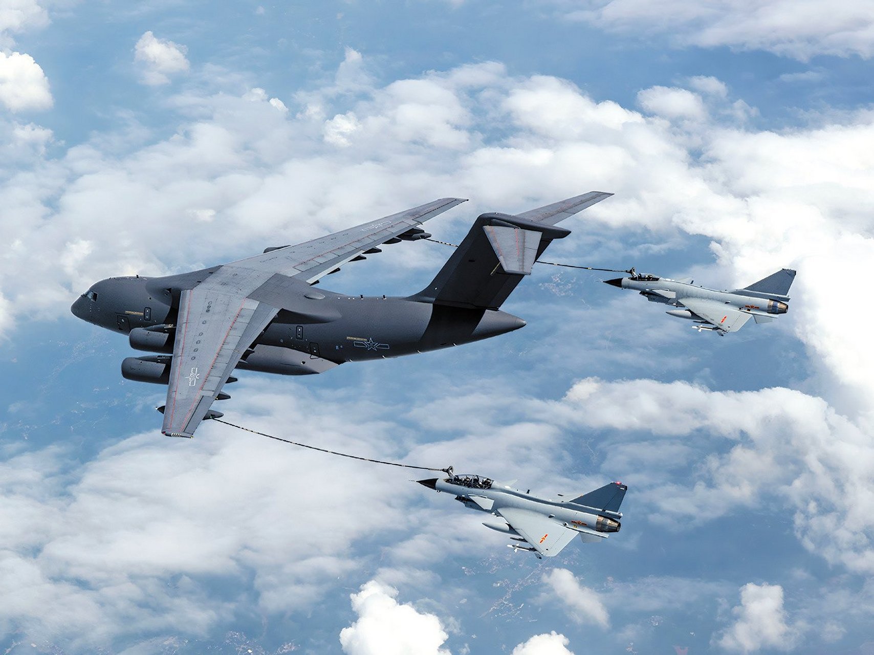 我国空军已经有了运油-20大型加油机,终于解决了国产大型加油机有没有