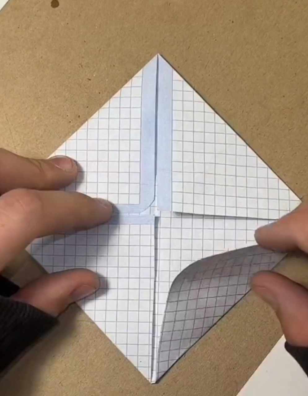 分享一款盒子爱心纸盒