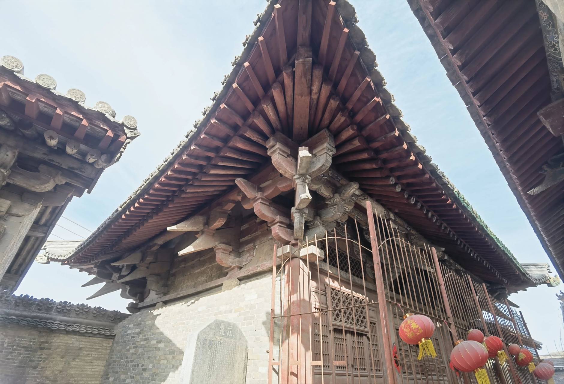 山西晋城小南村北宋二仙庙 西晋城小南村二仙庙大殿摄于大年初一 北宋