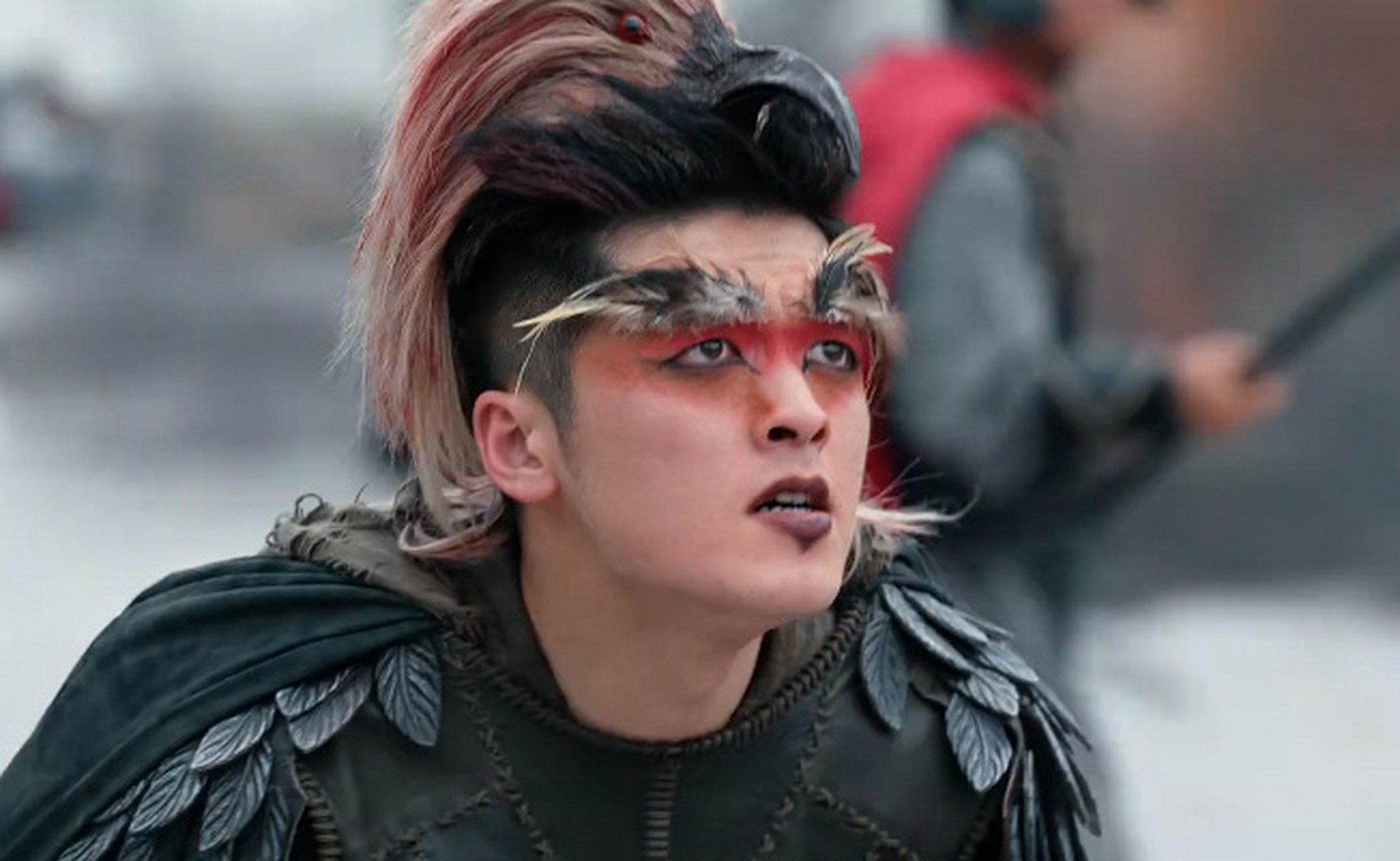 有些剧的服化道对于现在来说还是太超前了,《凌云志》好像在搞一种很