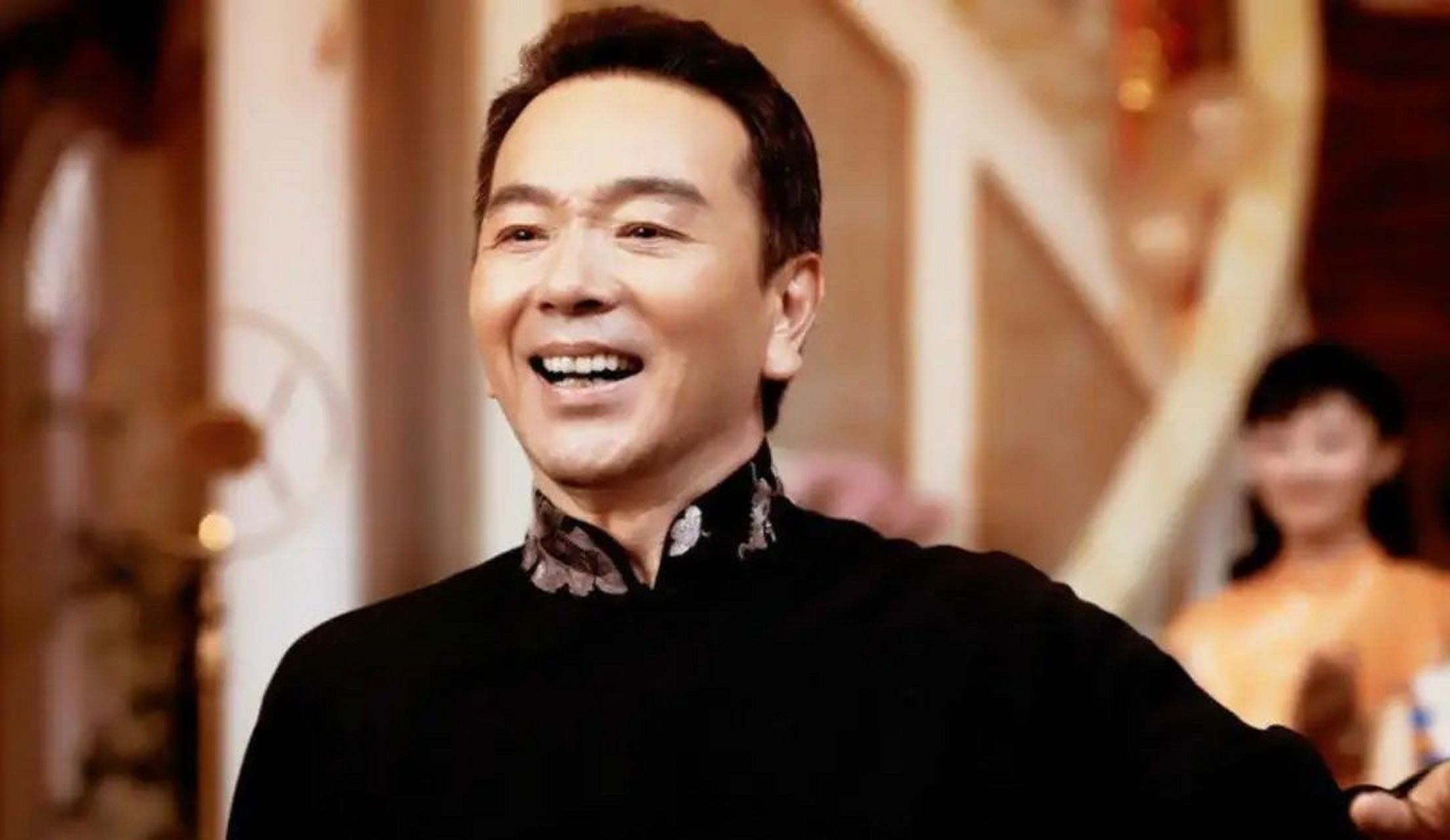 自带"富豪属性"的男明星之张晨光  张晨光年轻的时候是湾湾的当红小生