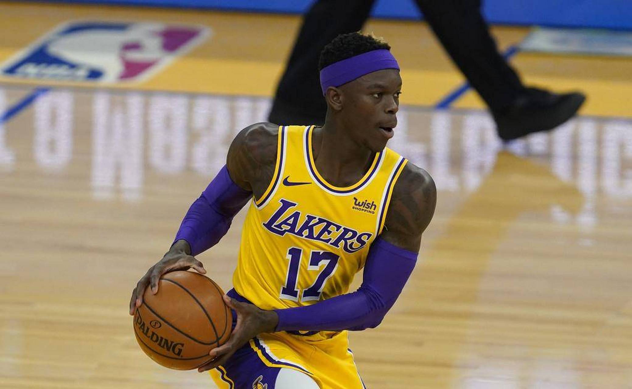 nba# 湖人队:丹尼斯·施罗德出生于德国布伦瑞克.