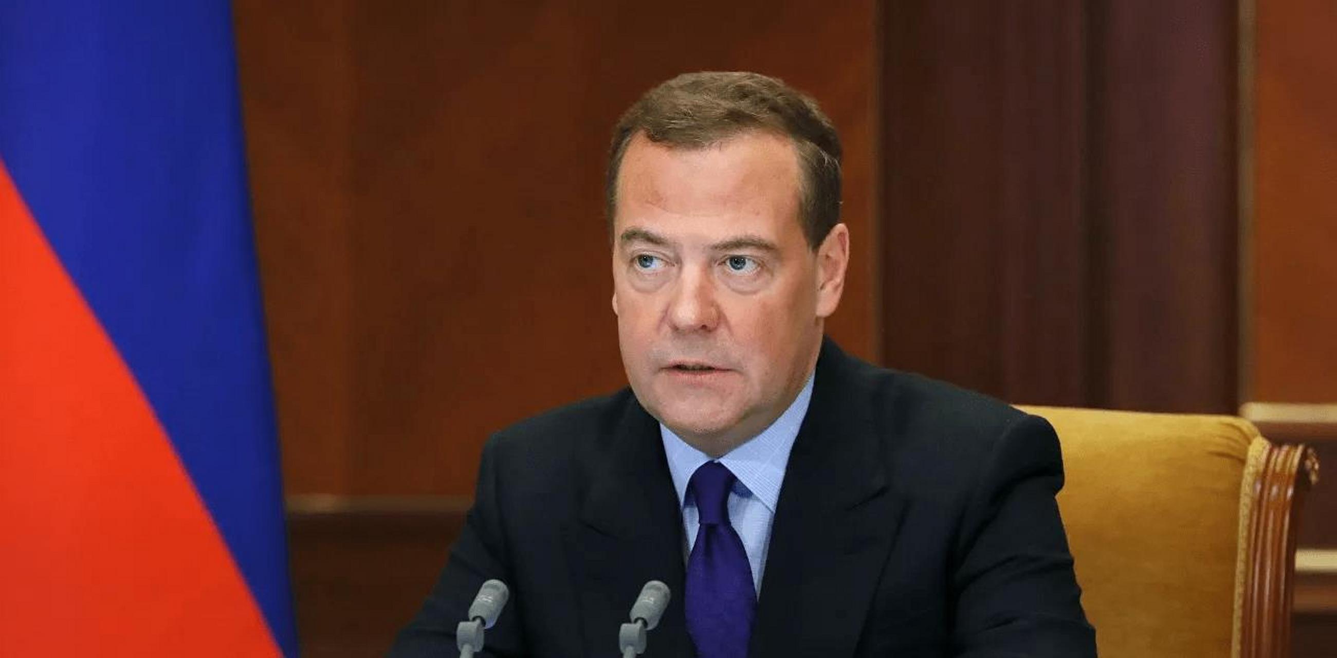 俄乌冲突爆发以后,一直喜欢语出惊人的俄前总统梅德韦杰夫,再次做出