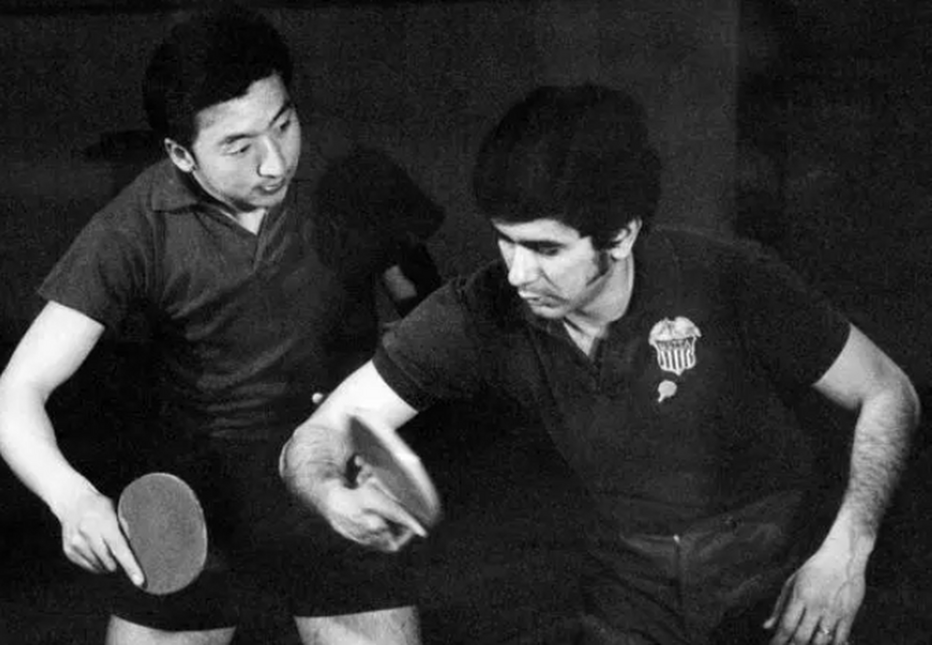 日本举行第31届世界乒乓球锦标赛的时候,美国乒乓球运动员格伦·科恩