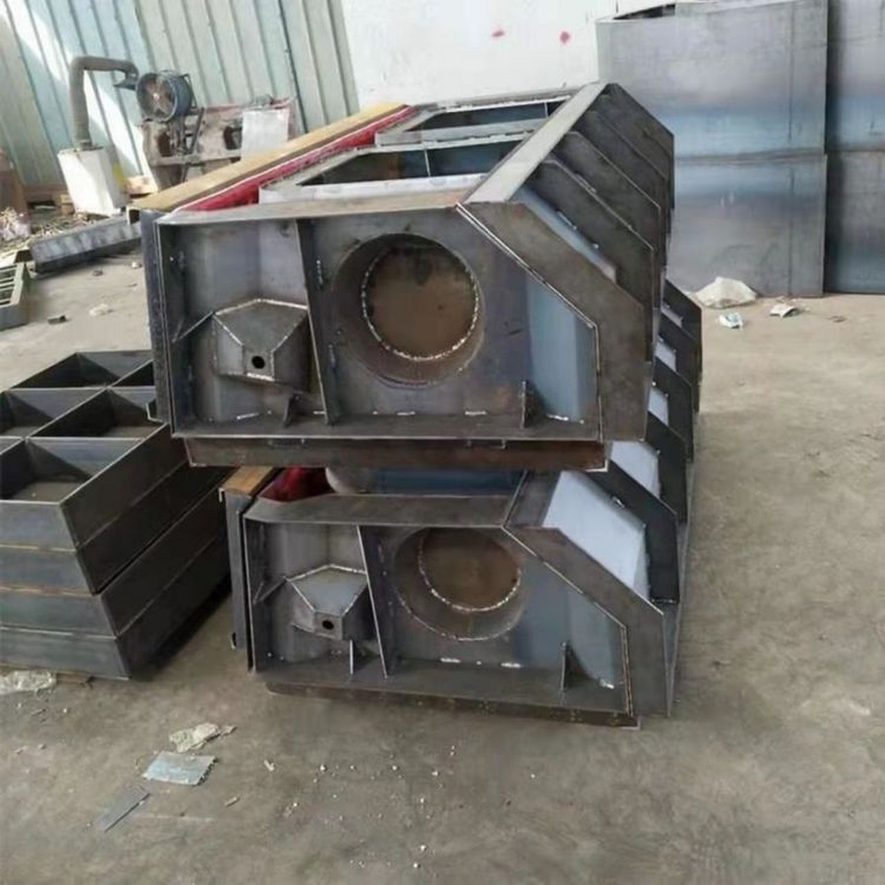 阶梯式生态护坡模具##阶梯式生态框模具#  #阶梯式护坡模具# 阶梯式