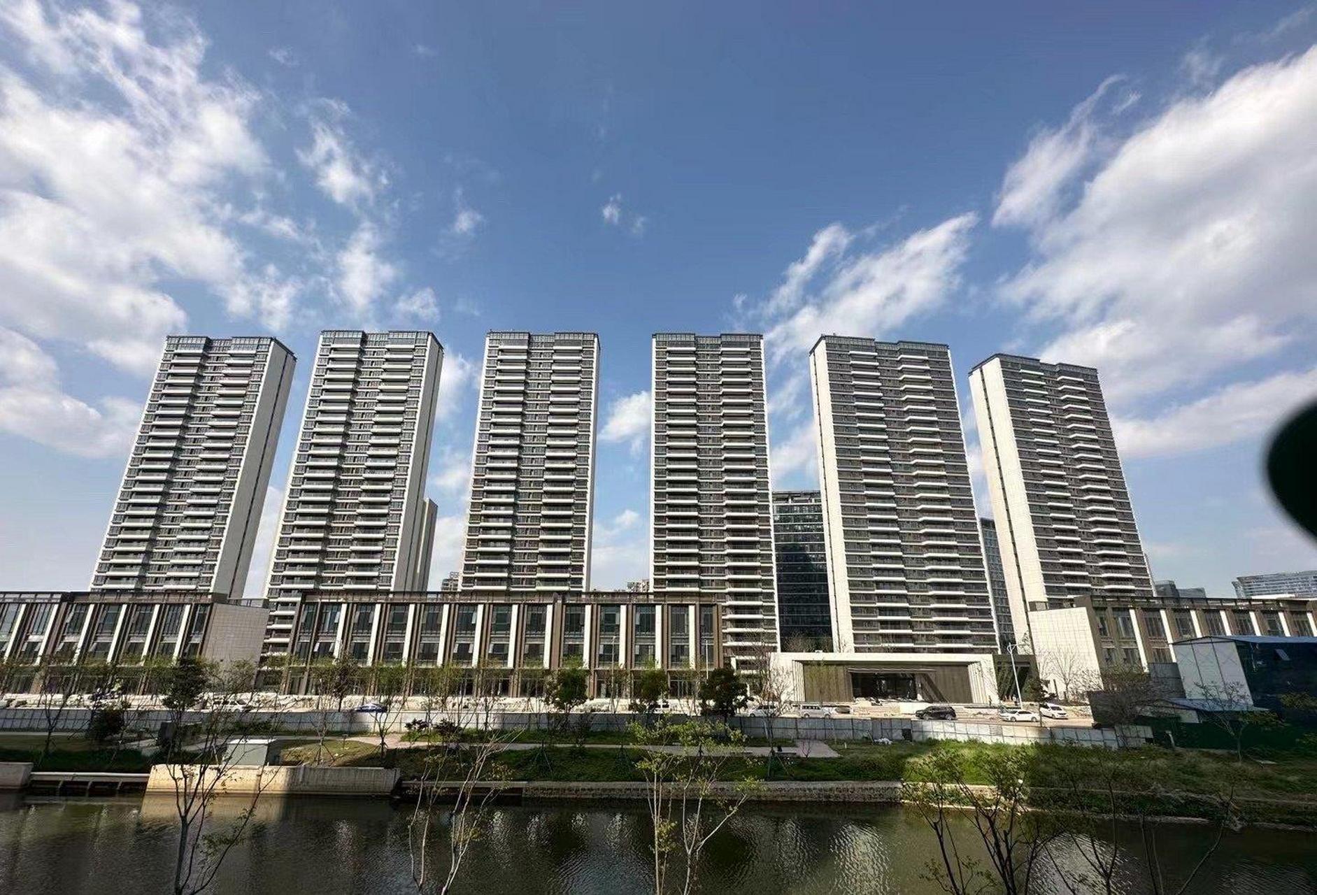 鼓楼新盘学区豪宅苏宁檀悦预计下周末交付.