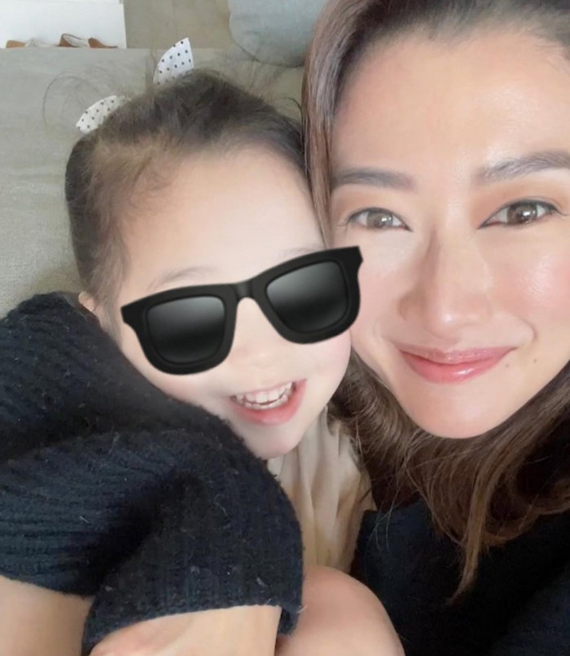 【40岁谢婷婷近照曝光,素颜照超冻龄,产女后变靓妈】谢霆锋的妹妹谢