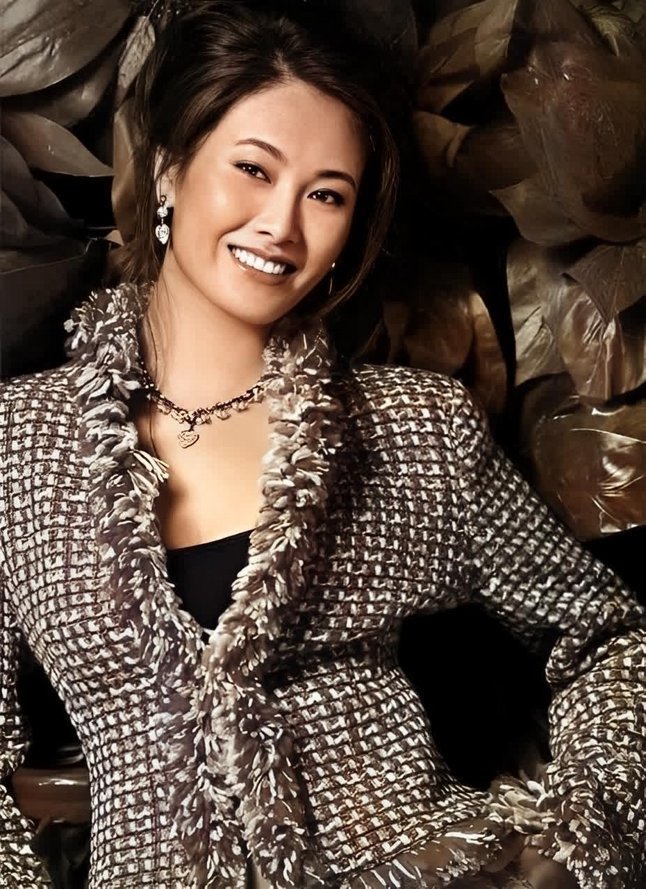 2000年,贾妮告诉他的男友申军谊:"我们已经谈了八年了.如果你不嫁给我