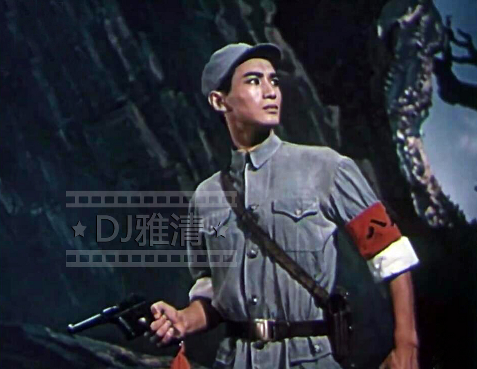 凌桂明,1965年出演《白毛女》时的青涩模样 真正的中国式帅哥:凌桂明.