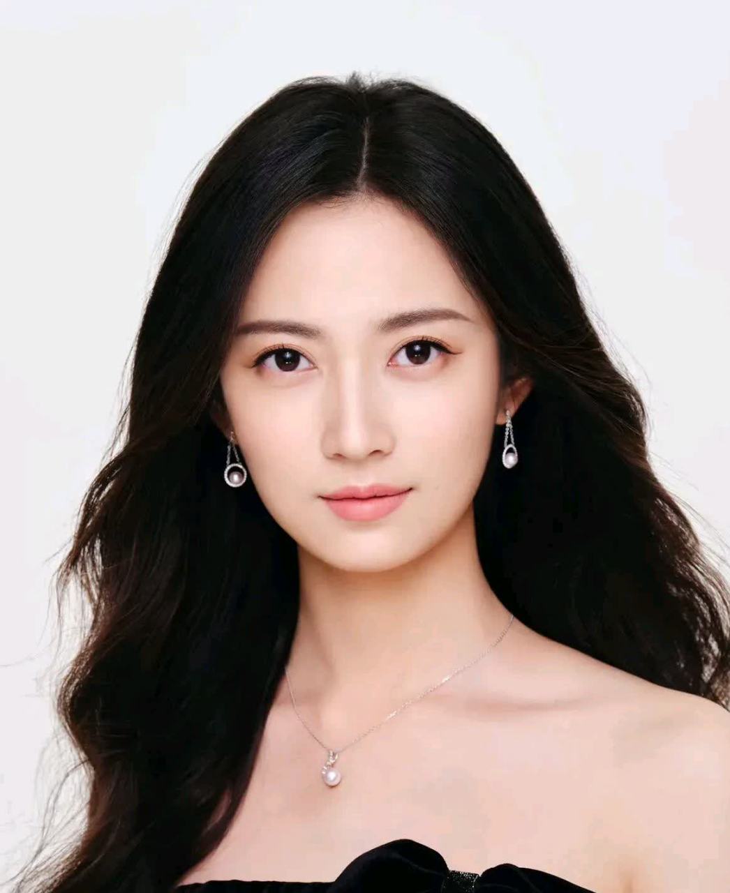 陈钰琪#每日明星美照# #甜美少女# #娱乐八卦帖