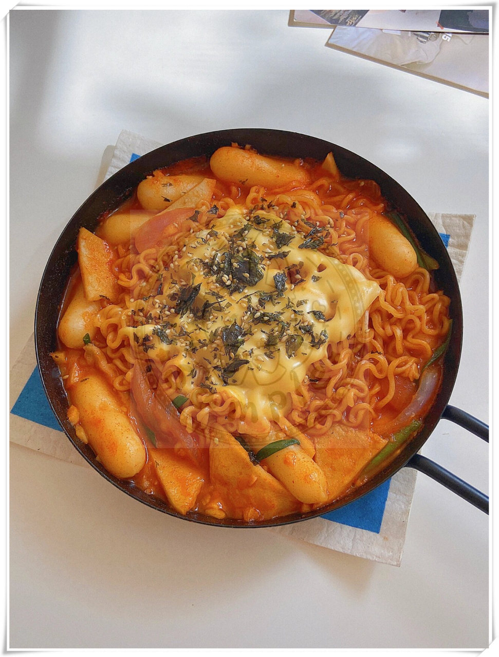 芝士年糕辛拉面|一锅端|巨好吃  终于实现了我长久以来渴望的芝士年糕
