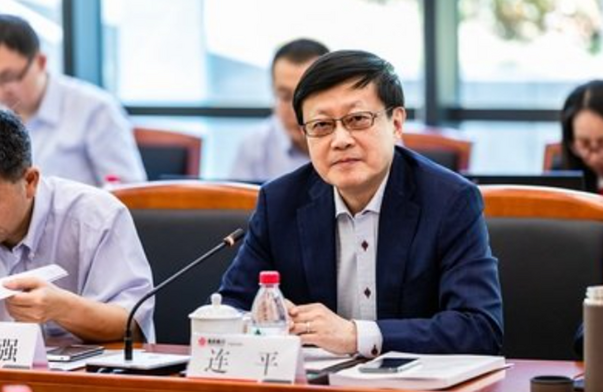 中国首席经济学家论坛理事长连平表示:我国房价从去年开始下跌,预计在