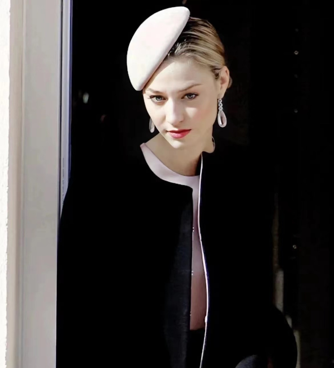 37岁摩纳哥王妃beatrice borromeo太美了!