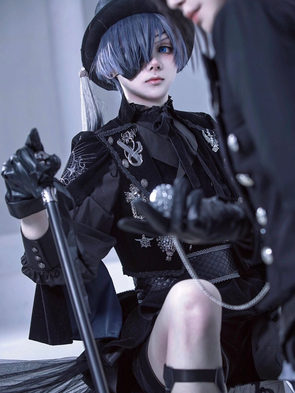 推特上24万人看过的黑执事cos  我拍的!	 夏尔 赛巴斯蒂安