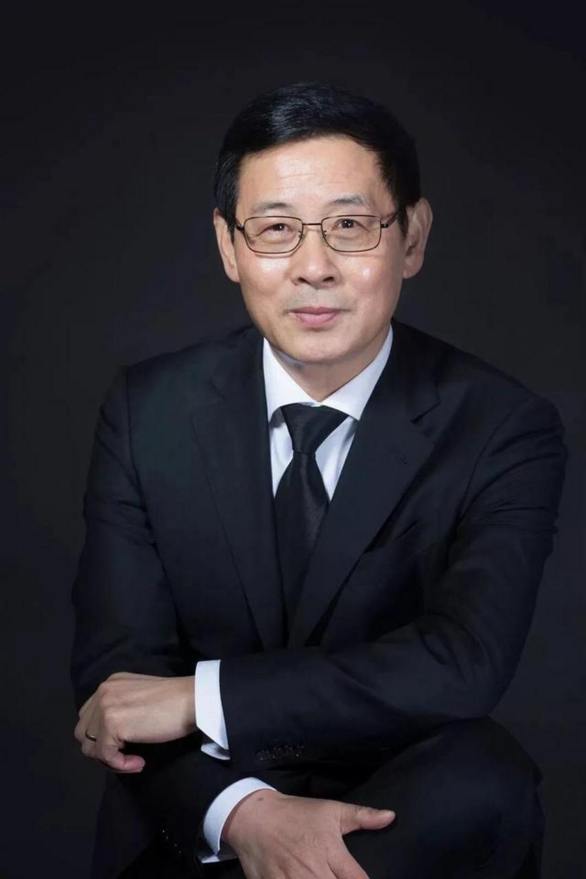 湖北麻城新首富,个人净资产85亿 ————————今天向大家介绍的