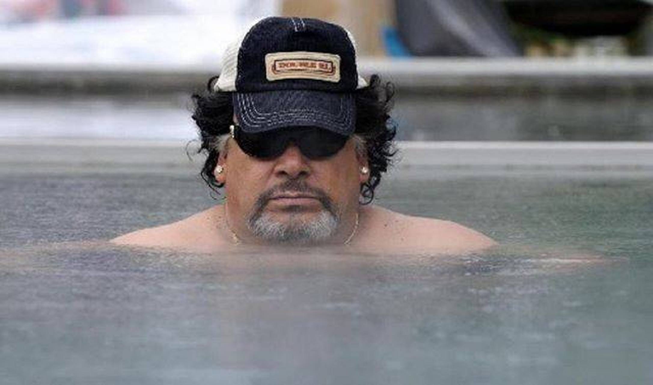 【马拉多纳胖成气球?